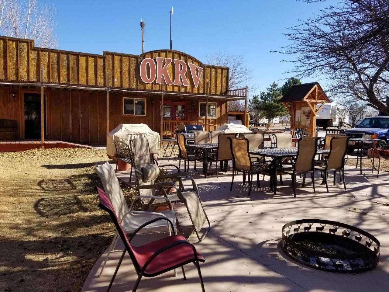 Ok Rv Park Family Tipi Ok1 Hotel Moab Exterior photo